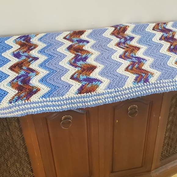 Handmade Crochet Chevron Lap Blanket Sofa Chair Throw Afghan Blue White 23"X77" - Picture 8 of 8